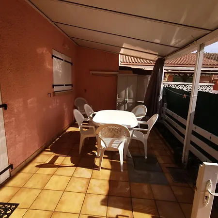 Ferienhaus Les Lavandines -coquette Maison De - 400 M De La - Grande Terrasse - 2 - 2 Salles De Bain - Confort