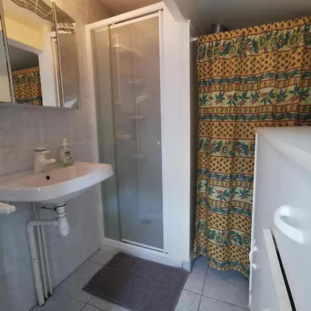 Les Lavandines -coquette Maison De - 400 M De La - Grande Terrasse - 2 - 2 Salles De Bain - Confort Feriehus